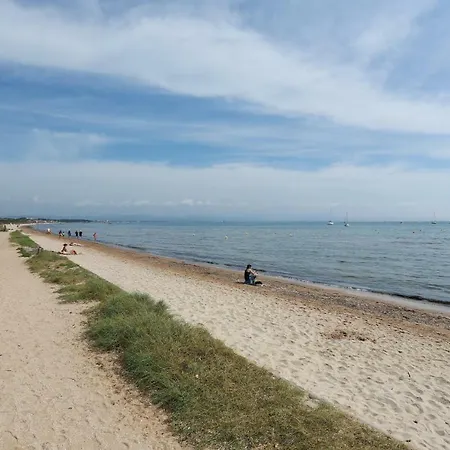 6 Personnes Vue 30 M De La Appartement